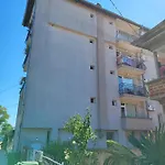 Kovachevi House Гостевой дом Приморско