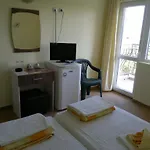 Kovachevi House 3* Приморско
