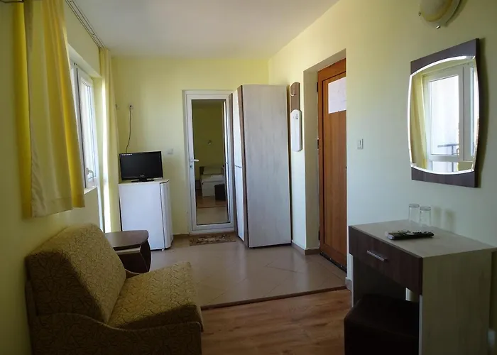 Kovachevi House Гостевой дом Приморско