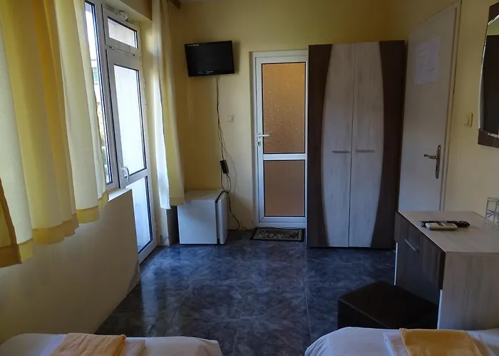 Kovachevi House Гостевой дом Приморско