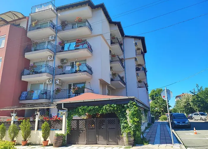 Kovachevi House Maison d'hôtes Primorsko