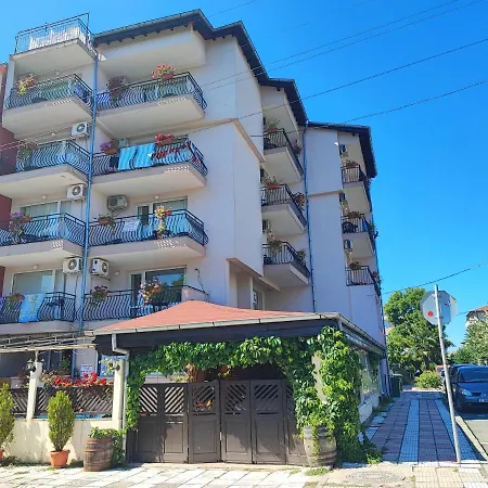 Kovachevi House Pensionat Primorsko