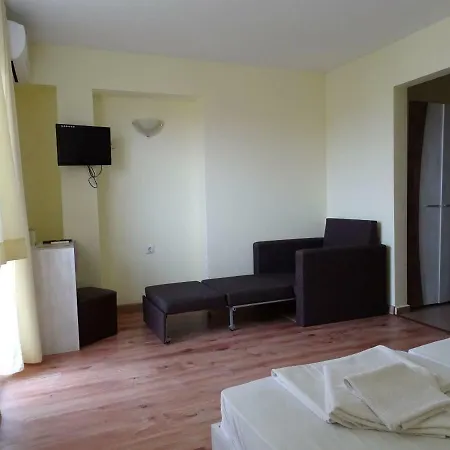 Kovachevi House Pensjonat Primorsko